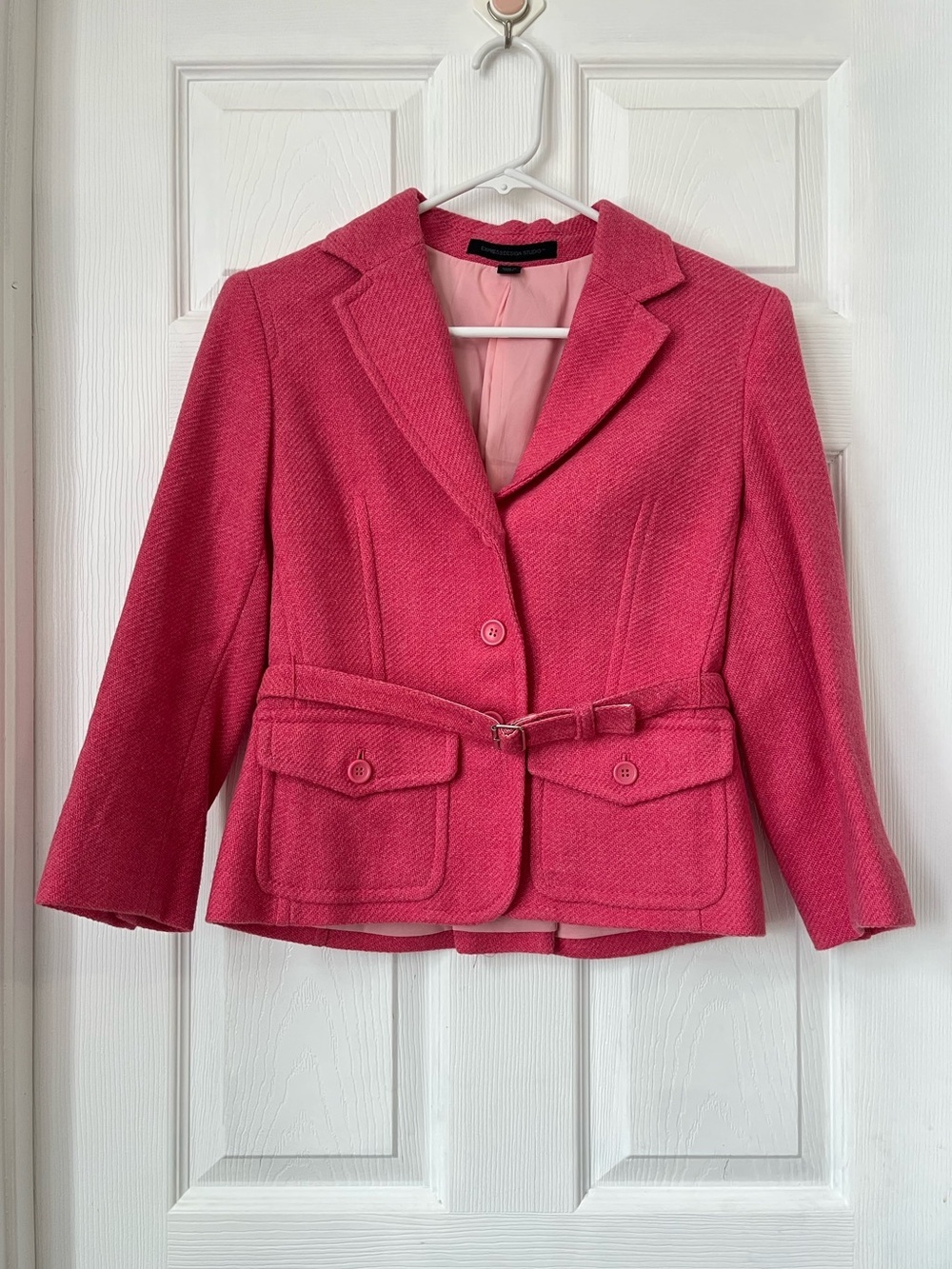 Express Design Studio Pink tweed Women Tailored belted wool-blend jacket size 6